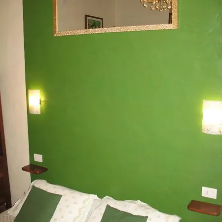 Guest house Locazione Turistica Totti San Gimignano